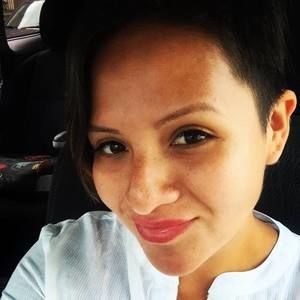 Meet your Posher, Dayna